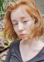 MIXウェーブのボブのスタイルです。外ハネ、内巻き、 中間をウェーブ巻きをMIXして巻いてあげます!<br />
基本的には外ハネの次は内巻きという感じで順番に巻いてあげると うまくいくポイントです。
巻女の28ミリでしっかり根元から巻いてあげます!